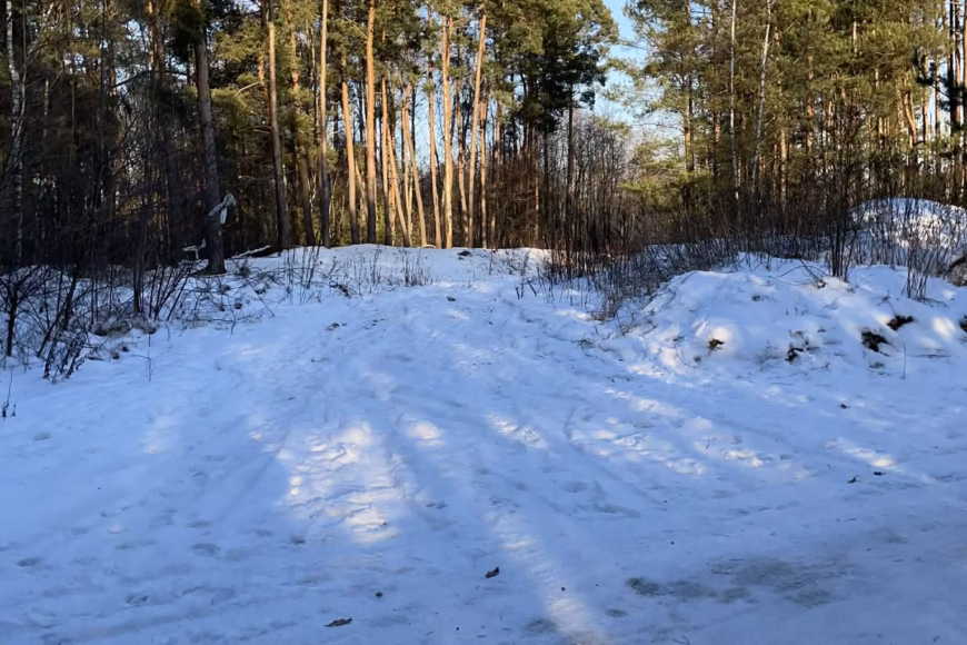 Działka budowlana 1 535 m² w Kadach